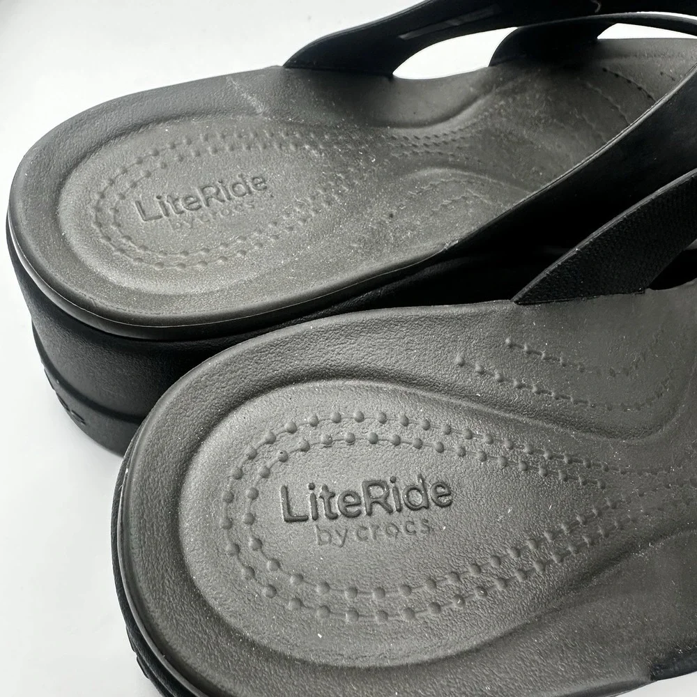 CROCS brooklyn mid